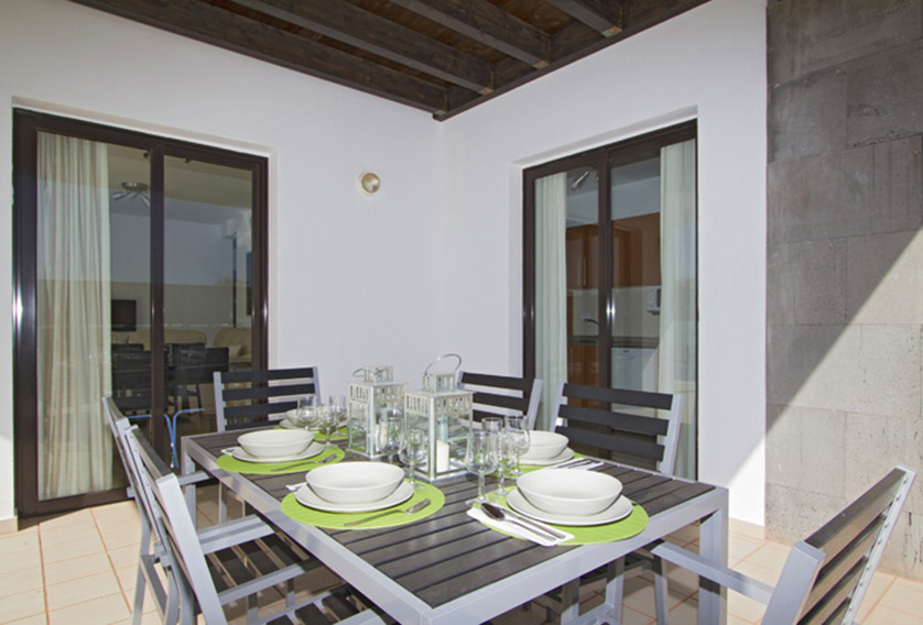 luxury villas lanzarote